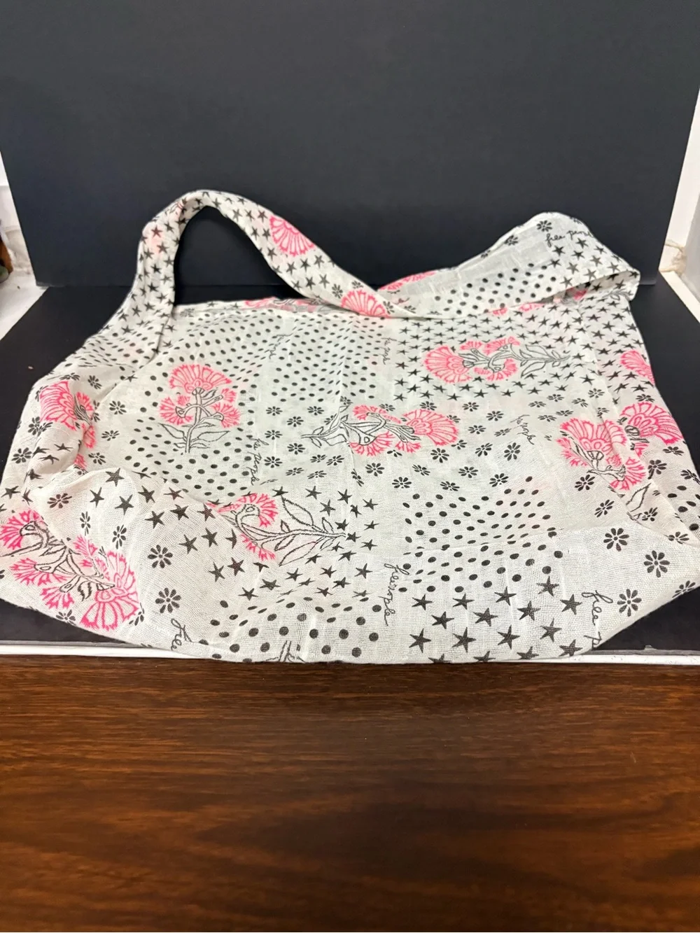 Free People Light Gray Floral & Star Print Shoulder Tote Bag - Pink Accent